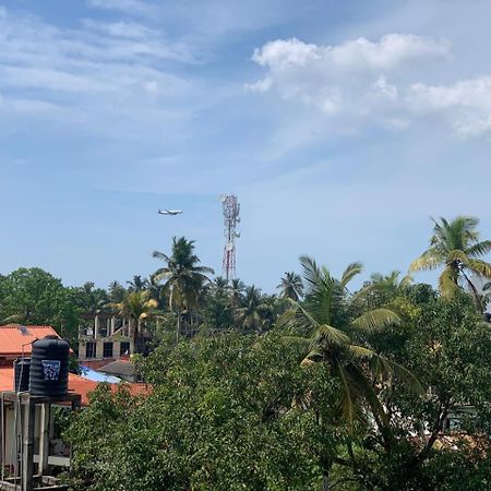 Lucky Transit Hotel - Katunayake Airport Ngoại thất bức ảnh
