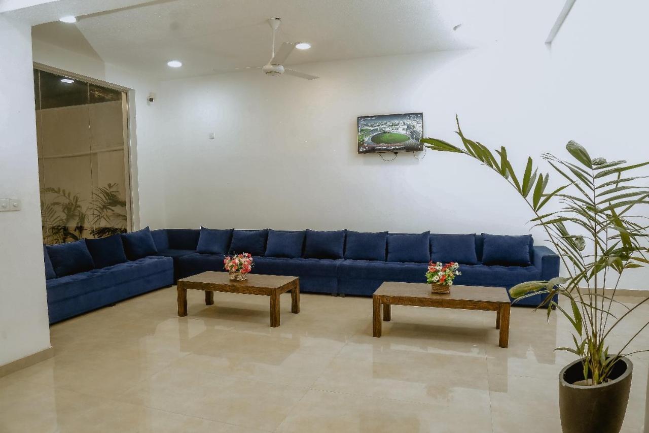 Lucky Transit Hotel - Katunayake Airport Ngoại thất bức ảnh