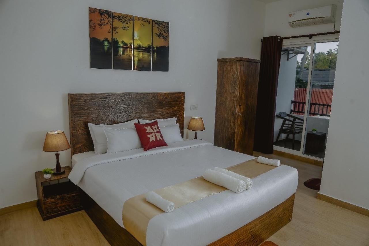 Lucky Transit Hotel - Katunayake Airport Ngoại thất bức ảnh